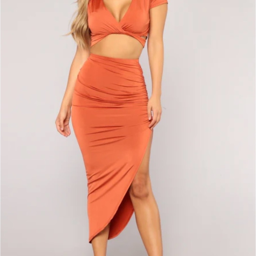 Fashion Nova - Rust Orange Ruched Asymmetrical Midi Skirt Set with Matching Top